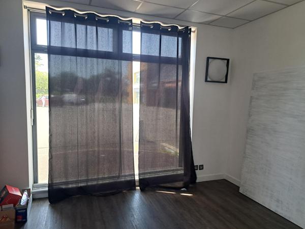 Local commercial Change 120 m2 , Change Local commercial Change 120 m2 , Change