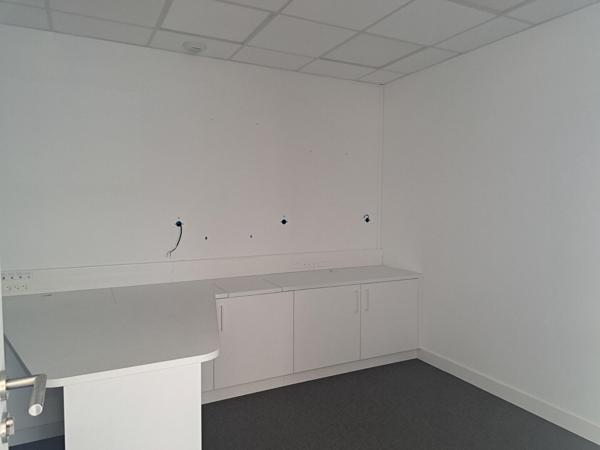Local commercial Change 120 m2 , Change Local commercial Change 120 m2 , Change