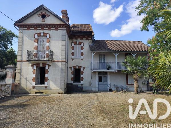 Maison à vendre 6 pièces 202 m² Castelnau-Rivière-Basse