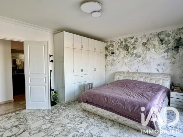 Maison à vendre 8 pièces 161,45 m² Villeneuve-le-Roi