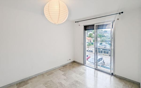 Appartement à vendre    2 pièces • 25,31 m2 Le Cannet