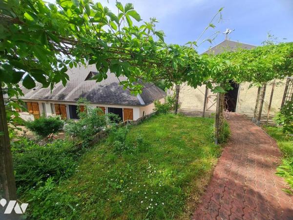 MAISON- A VENDRE - ST RIMAY ( 41800)