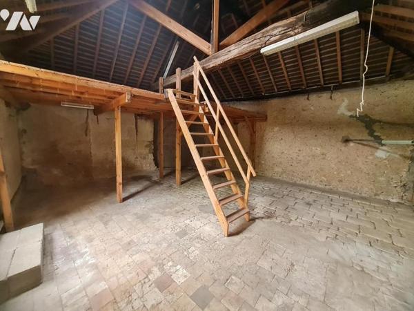 MAISON- A VENDRE - ST RIMAY ( 41800)