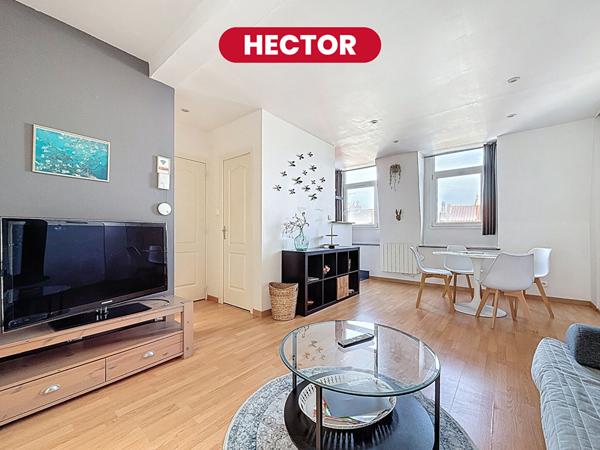 HECTOR - Appartement T2 de 38.2 m2 traversant - St Michel/République