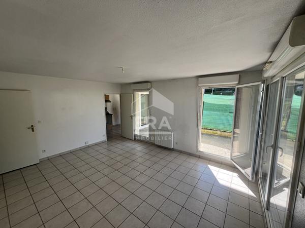 Appartement à vendre T2 52m² avec terrasse et 2 place de parking à Canteleu limite Déville-lès-Rouen