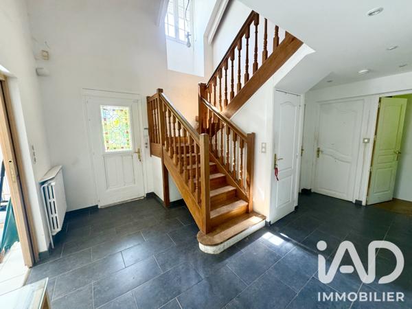 Maison à vendre 7 pièces 195 m² Orléans
