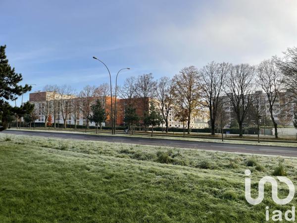 Appartement 3 pièces de 56 m² à Amiens (80080)