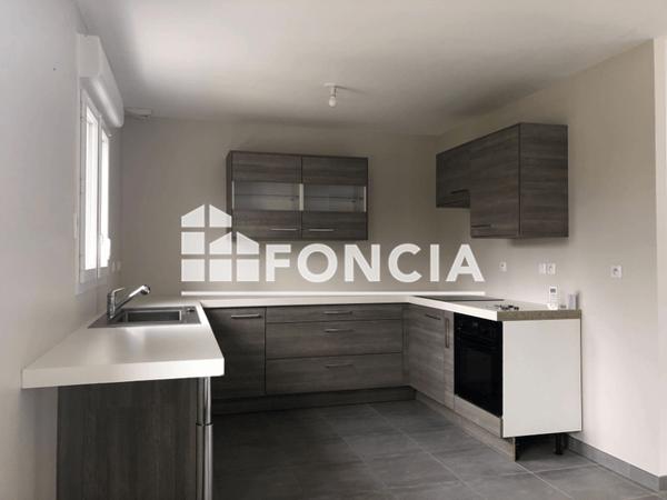 Location Maison 5 pièces 102.39 m² - 56BIS RUE DE LA FONTAINE ST MARTIN Blere 37150