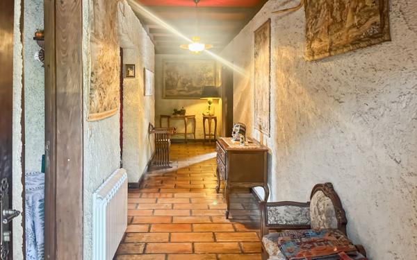 Maison à vendre    5 pièces •  Marseillan