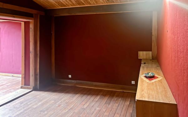 Maison à vendre    5 pièces •  Marseillan