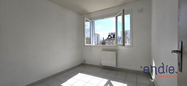 Appartement 3 pièces + bureau 63 m² Tarbes