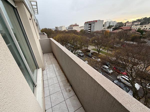 Appartement Nimes 2 pièces 45.26 m2
