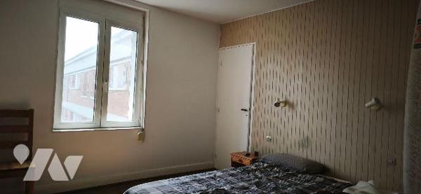 Situé dans le quartier prisé des Gobelins, proche du jardin Saint Roch, au Havre (76600), décou...