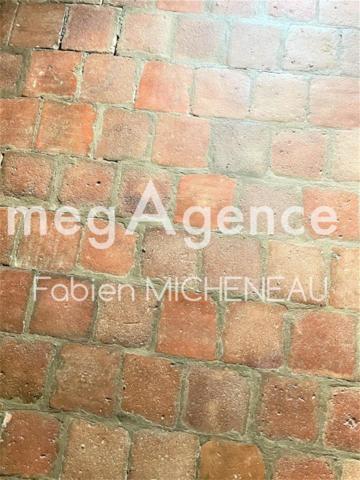 Maison à TREMENTINES, 49340 - 10 pièces 240m²