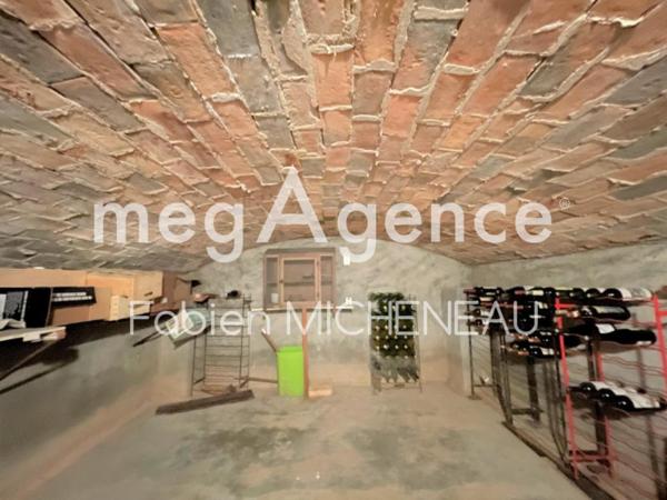 Maison à TREMENTINES, 49340 - 10 pièces 240m²