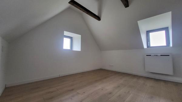 Maison de caractère en pierre rénovée avec jardin et terrasse .Rodelle- Les Escabrins