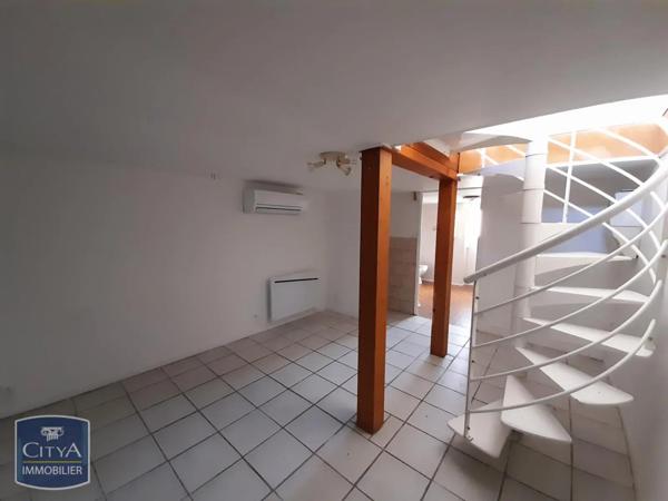 Maison à louer 2 pièces 52.82m²