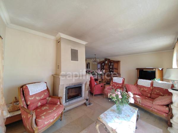 À vendre : Villa avec sous-sol à CHATENOY-EN-BRESSE (71) – 4 chambres, 183 m² habitables terrain de 1728 m²