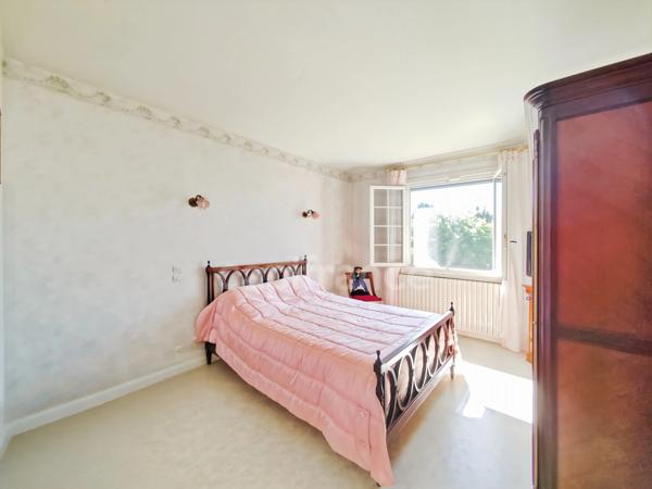 À vendre : Villa avec sous-sol à CHATENOY-EN-BRESSE (71) – 4 chambres, 183 m² habitables terrain de 1728 m²