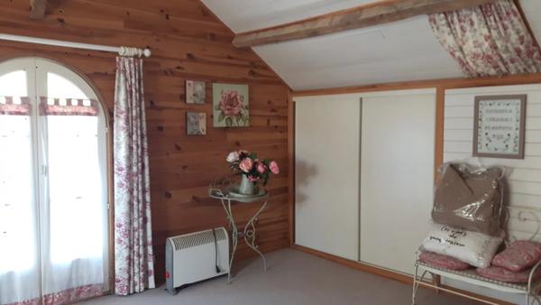 Charmante maison style "cottage" avec maison d'amis attenante
