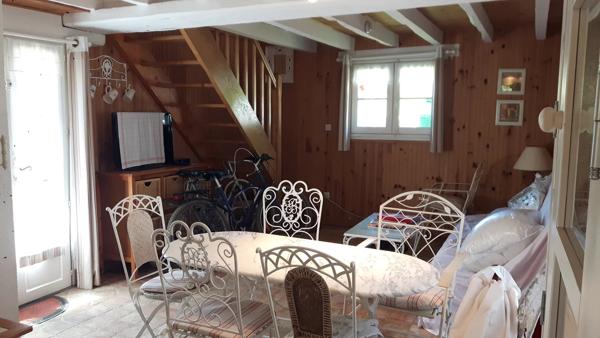 Charmante maison style "cottage" avec maison d'amis attenante