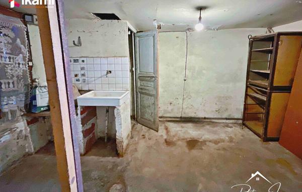 Maison 3 pièces de 117 m2 à Villeneuve l'Archevêque (89190)