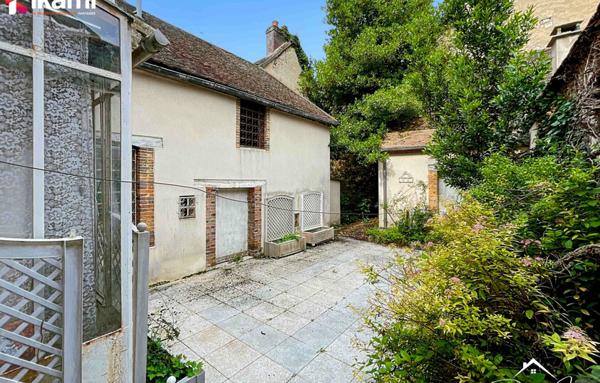 Maison 5 pièces de 120 m2 à Villeneuve l'Archevêque (89190)