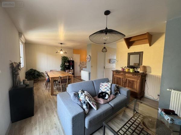 Maison à vendre à Pluguffan dans le Finistère (29700), ref : 29015-555