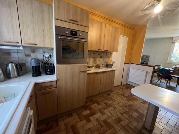 Maison à vendre à Pluguffan dans le Finistère (29700), ref : 29015-555