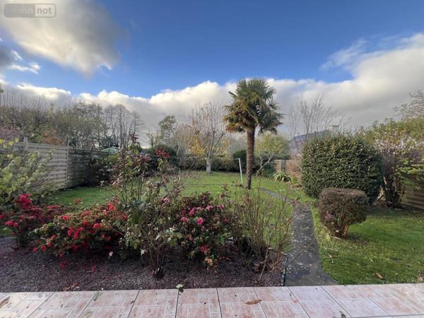 Maison à vendre à Pluguffan dans le Finistère (29700), ref : 29015-555