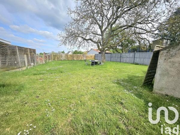 Maison traditionnelle 2 pièces de 50 m² à Sandillon (45640)