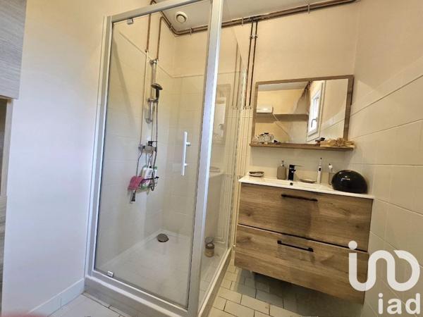 Maison traditionnelle 2 pièces de 50 m² à Sandillon (45640)