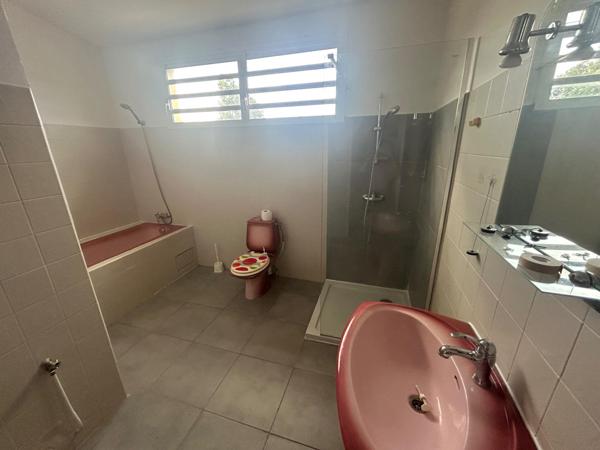 Maison 4 chambres + bureau