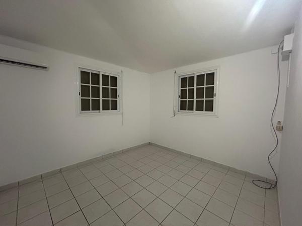 Maison 4 chambres + bureau