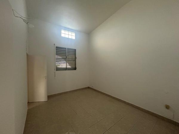 Maison 4 chambres + bureau