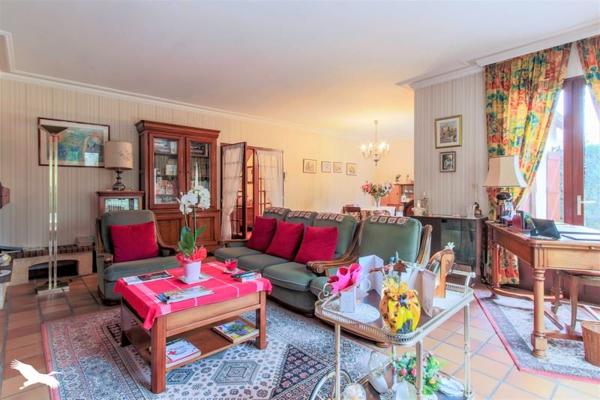 Maison à vendre |  Maule |  7 pièces | 178 m²