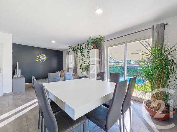 Maison à vendre  4 pièces - 76,80 m2 RAPHELE LES ARLES - 13