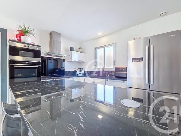 Maison à vendre  4 pièces - 76,80 m2 RAPHELE LES ARLES - 13