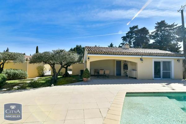 Maison à vendre 8 pièces 240m² Rochefort-du-Gard (30650)