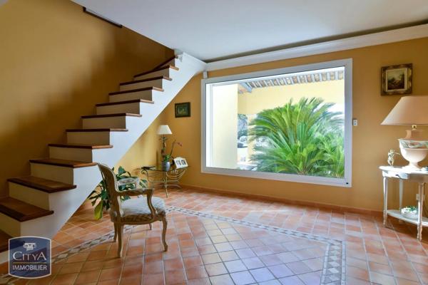 Maison à vendre 8 pièces 240m² Rochefort-du-Gard (30650)