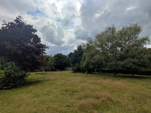 Jolie maison en pierre habitable de suite.