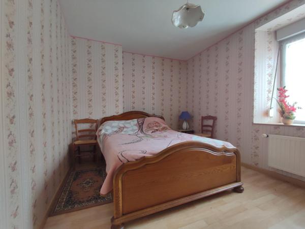 Jolie maison en pierre habitable de suite.