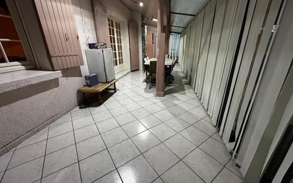 Maison à vendre    4 pièces •  Saint-Sulpice-d'Arnoult