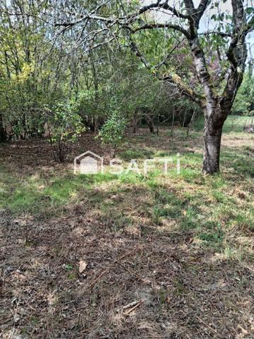 rare terrain de loisir avec puit proche les Grivelles