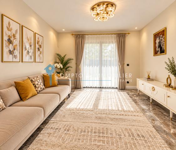Maison 9 pièce(s) 7 chambre(s) 244 m²