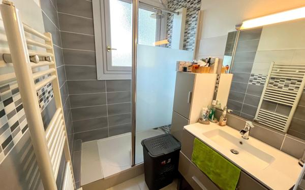 Appartement à vendre    3 pièces • 51,24 m2 Le Cannet