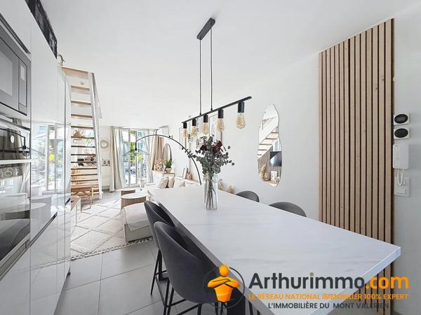 Vente                                                      Appartement
                        
                     3 pièces                      50 m2                     à Nanterre