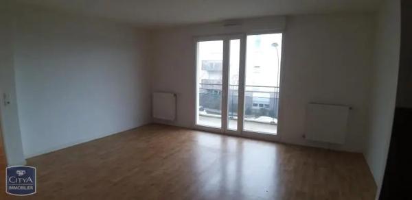 Appartement à louer 2 pièces 44.8m² Meaux (77100)