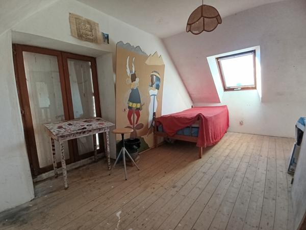 Maison, 3 chambres avec jardin dépendances et garage