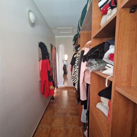 Lorgues (83510) Propriété 10 pièces 8 chambres avec piscine à Lorgues…